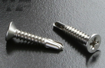 پیچ نوک مته ای